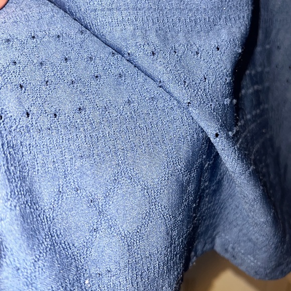 Top - Picture 4 of 4